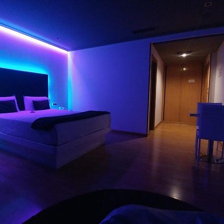 Motel Trebol Tui Εξωτερικό φωτογραφία