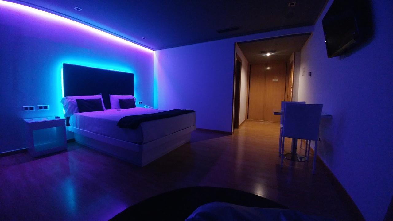 Motel Trebol Tui Εξωτερικό φωτογραφία