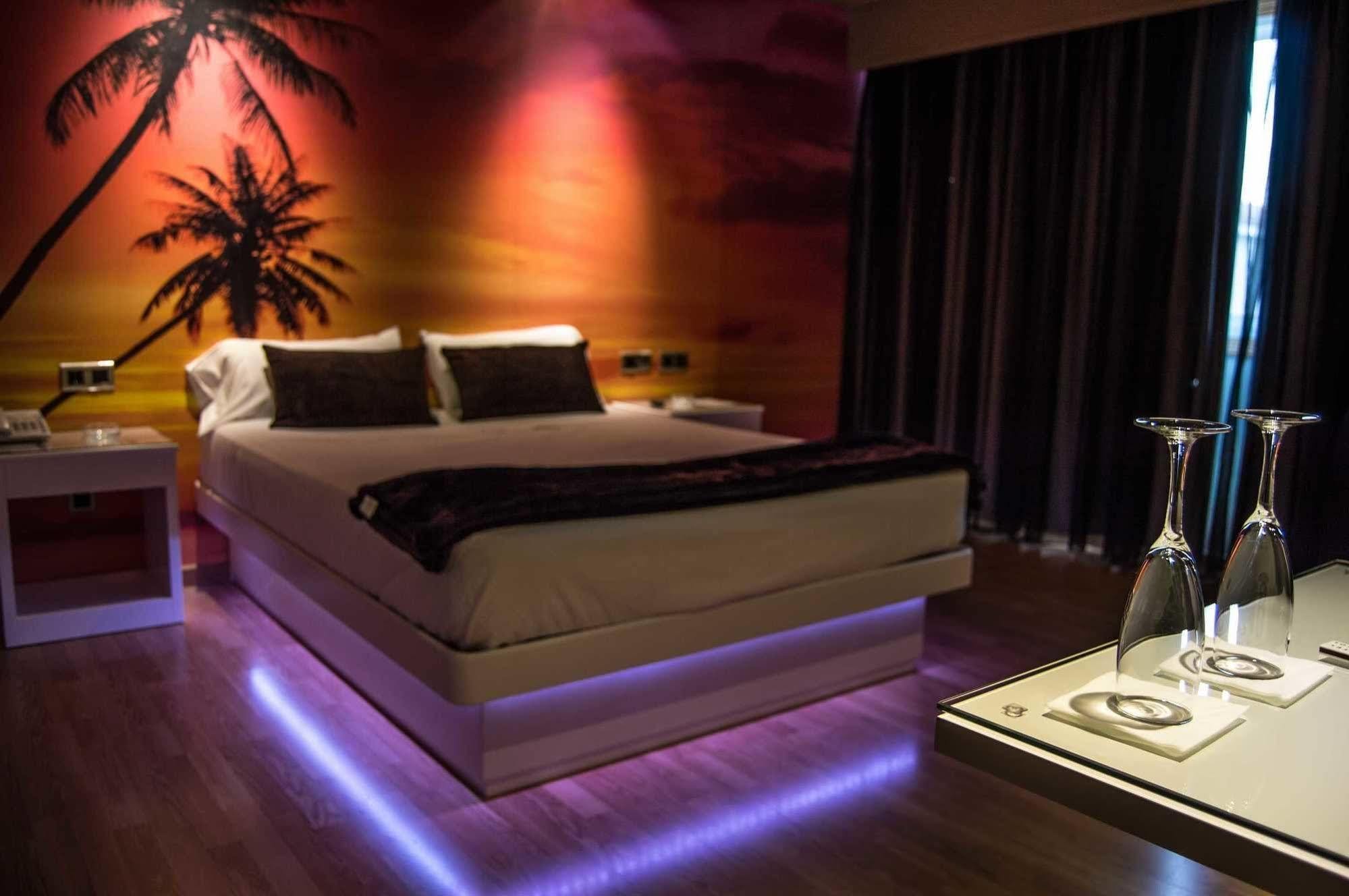 Motel Trebol Tui Εξωτερικό φωτογραφία