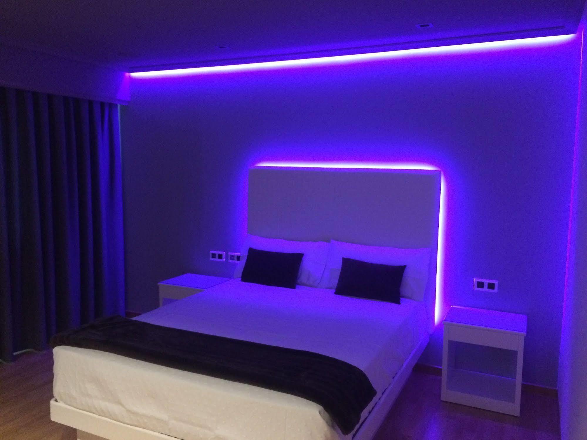 Motel Trebol Tui Εξωτερικό φωτογραφία